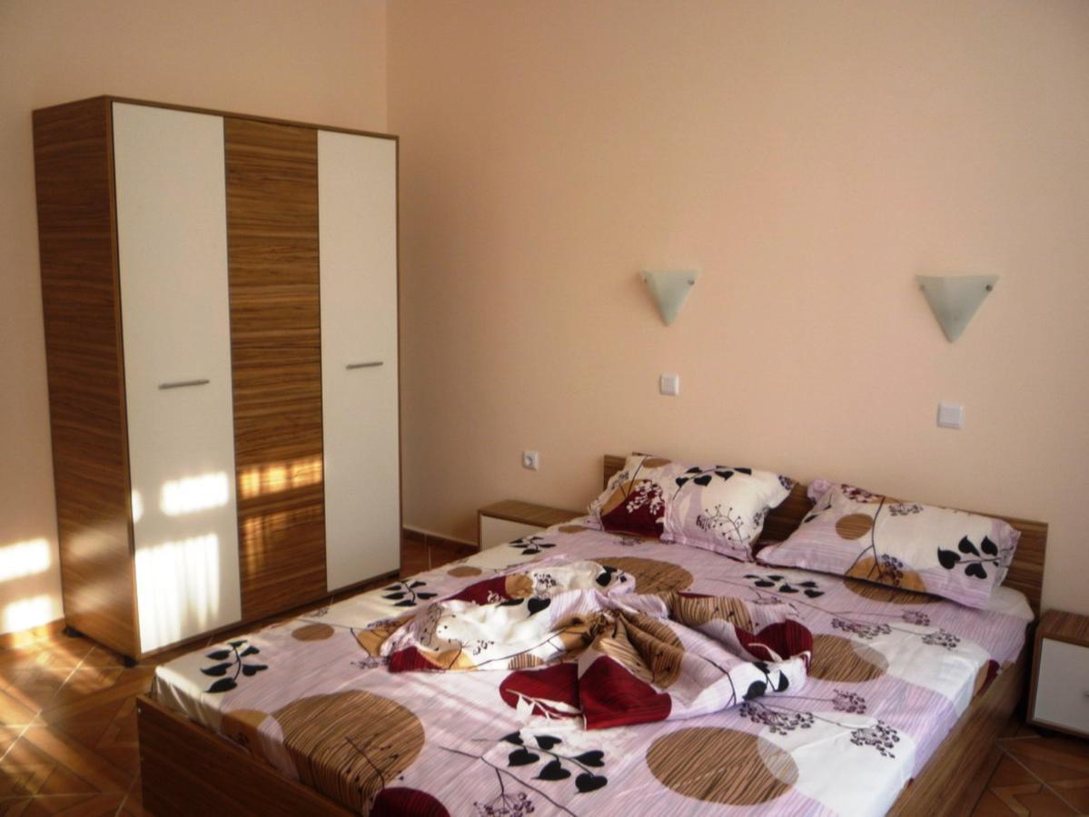 Saint Elena Apartcomplex Sluneční pobřeží Exteriér fotografie
